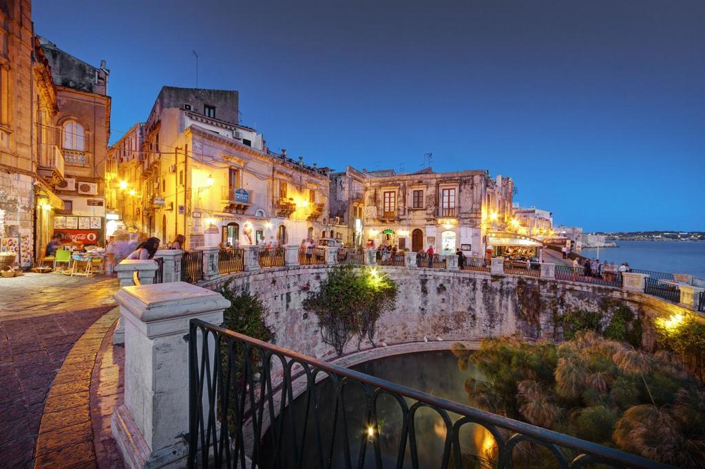 Apollo House Ortigia Siracusa Сиракузы Экстерьер фото